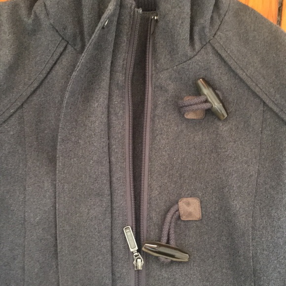 Merrell Grey Lined Warm Winter Coat Size M - Picture 5 of 9